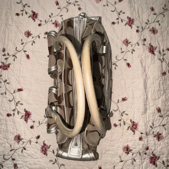 Coach Signature Gallery Multi Pocket Satchel Bag - Picture 4 of 9